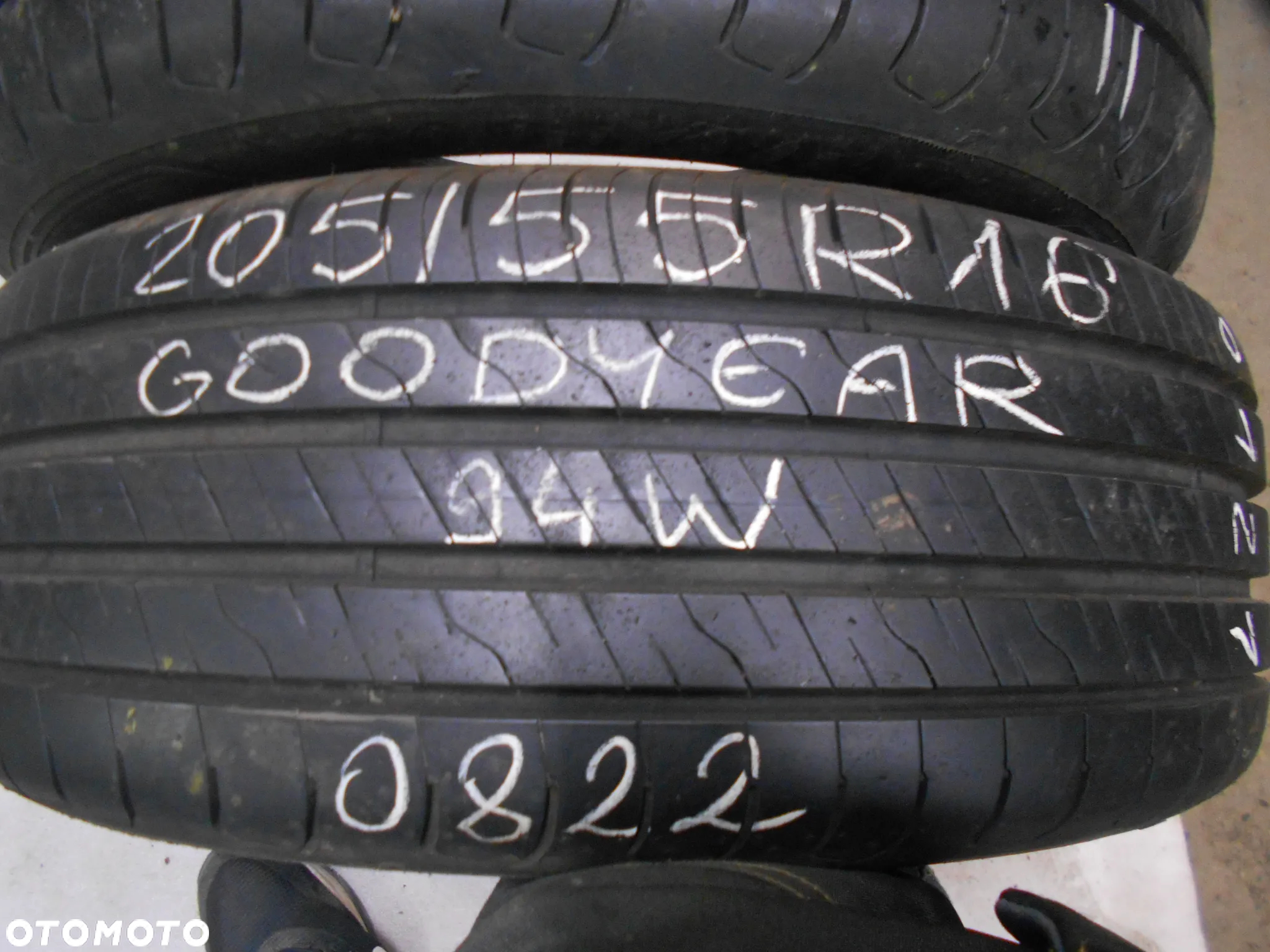 OPONY 205/55R16 GOODYEAR EFFICIENT GRIP PERFORMANCE 2 DOT 0822 / 4121 7.9MM - 3