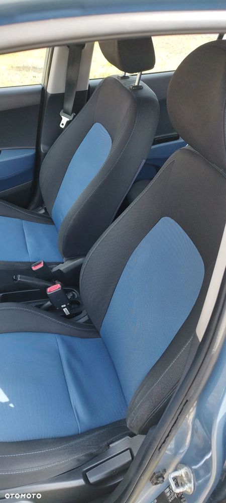 Hyundai i10 1.0 YES Gold - 9
