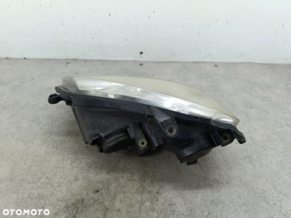 LAMPA PRZÓD PRAWA VW POLO IV FL 9N 6Q1941008AN 1EE24701902  HELLA - 7
