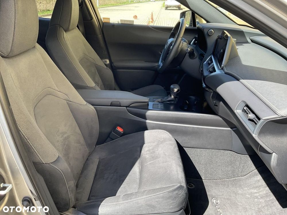 Lexus UX 250h GPF Business 2WD - 11