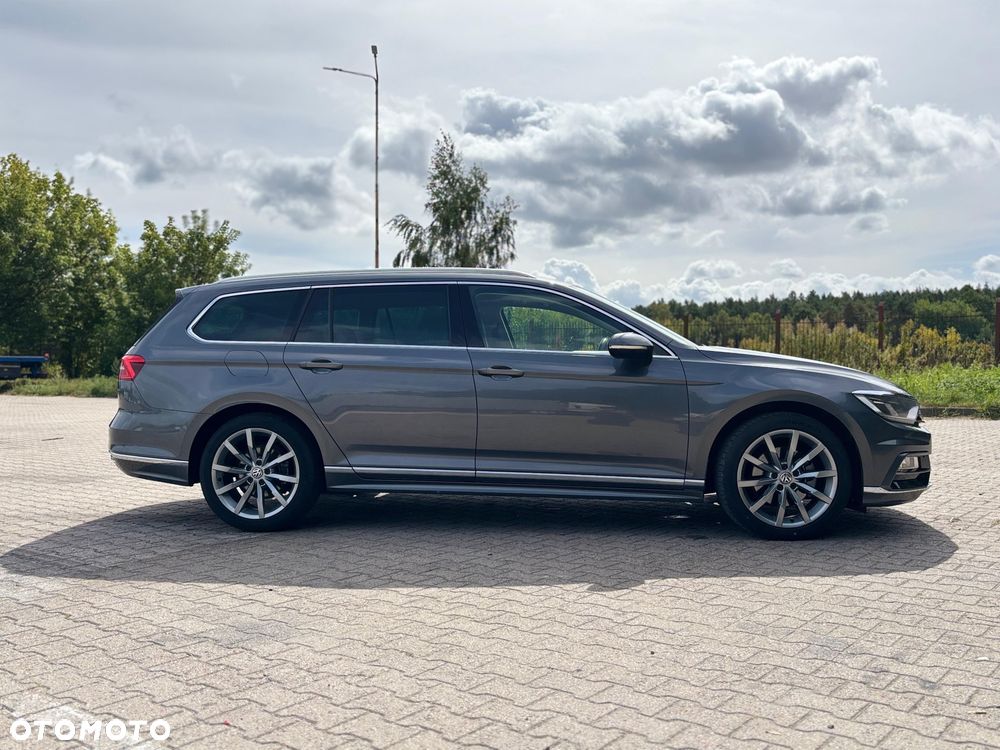 Volkswagen Passat 2.0 TDI SCR (BlueMotion Technology) Highline - 25