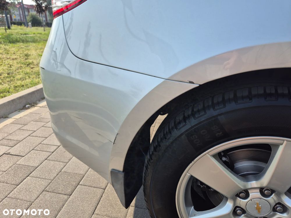Chevrolet Cruze 1.8 LT - 29