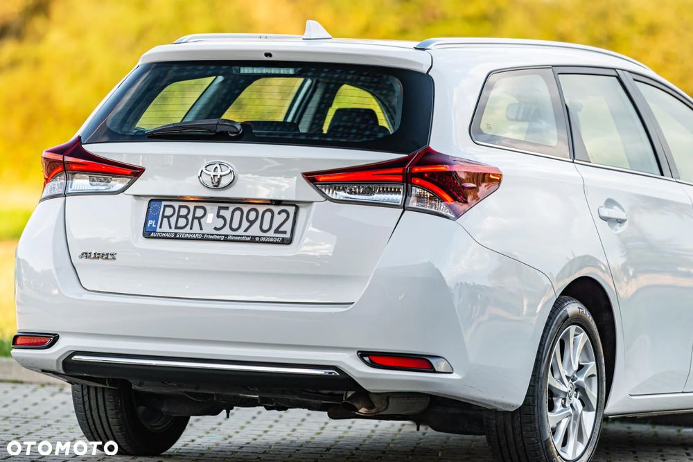 Toyota Auris 1.2 T Dynamic - 10