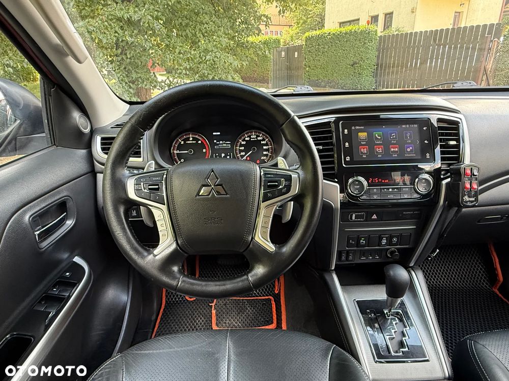 Mitsubishi L200 2.2 d DC Instyle Plus - 7