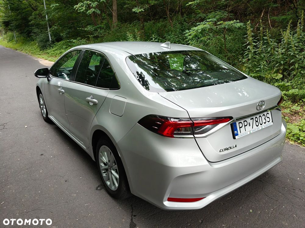 Toyota Corolla 1.6 Comfort - 3