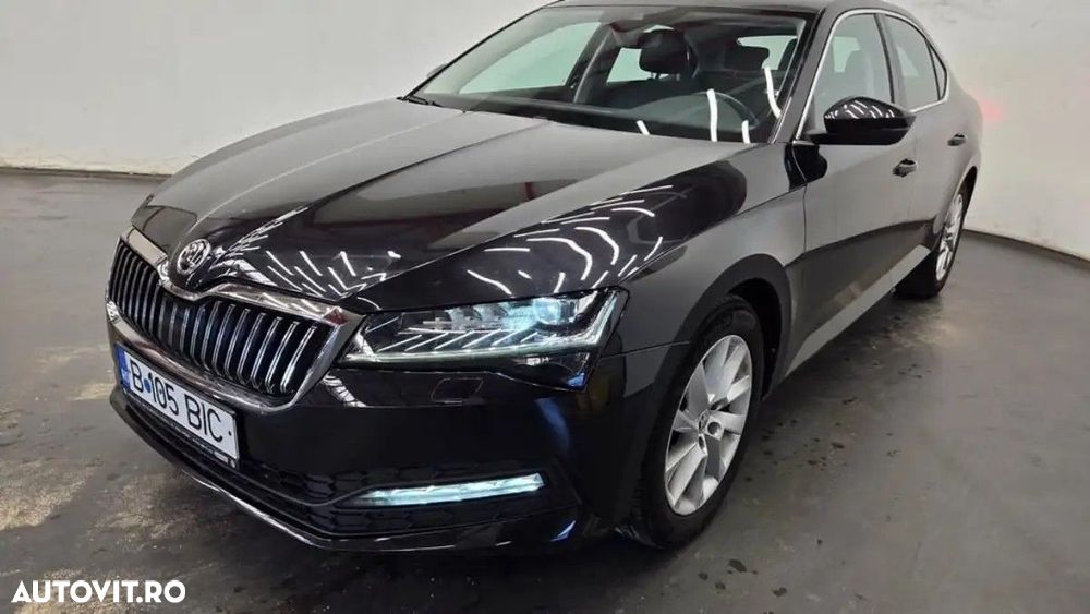 Skoda Superb 2.0 TDI DSG Ambition - 12