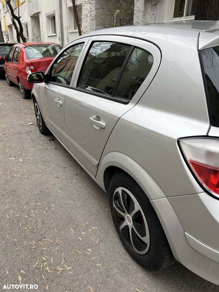 Opel Astra - 3