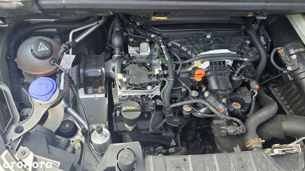 Peugeot 3008 2.0 HDi Allure - 25