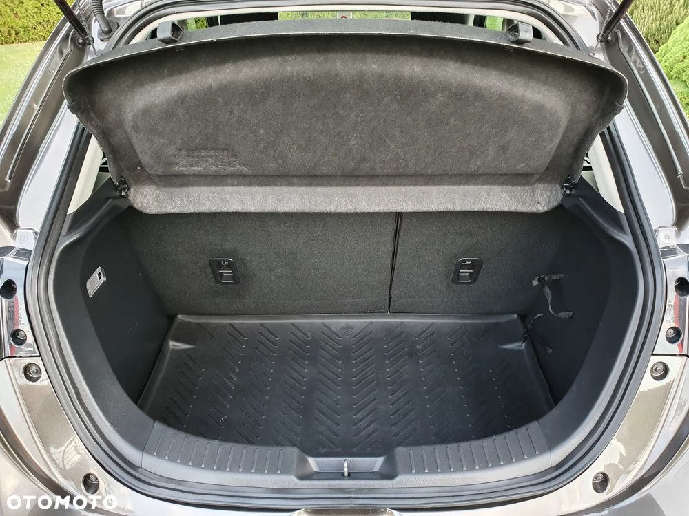 Mazda 2 SKYACTIV-G 90 Sports-Line - 22
