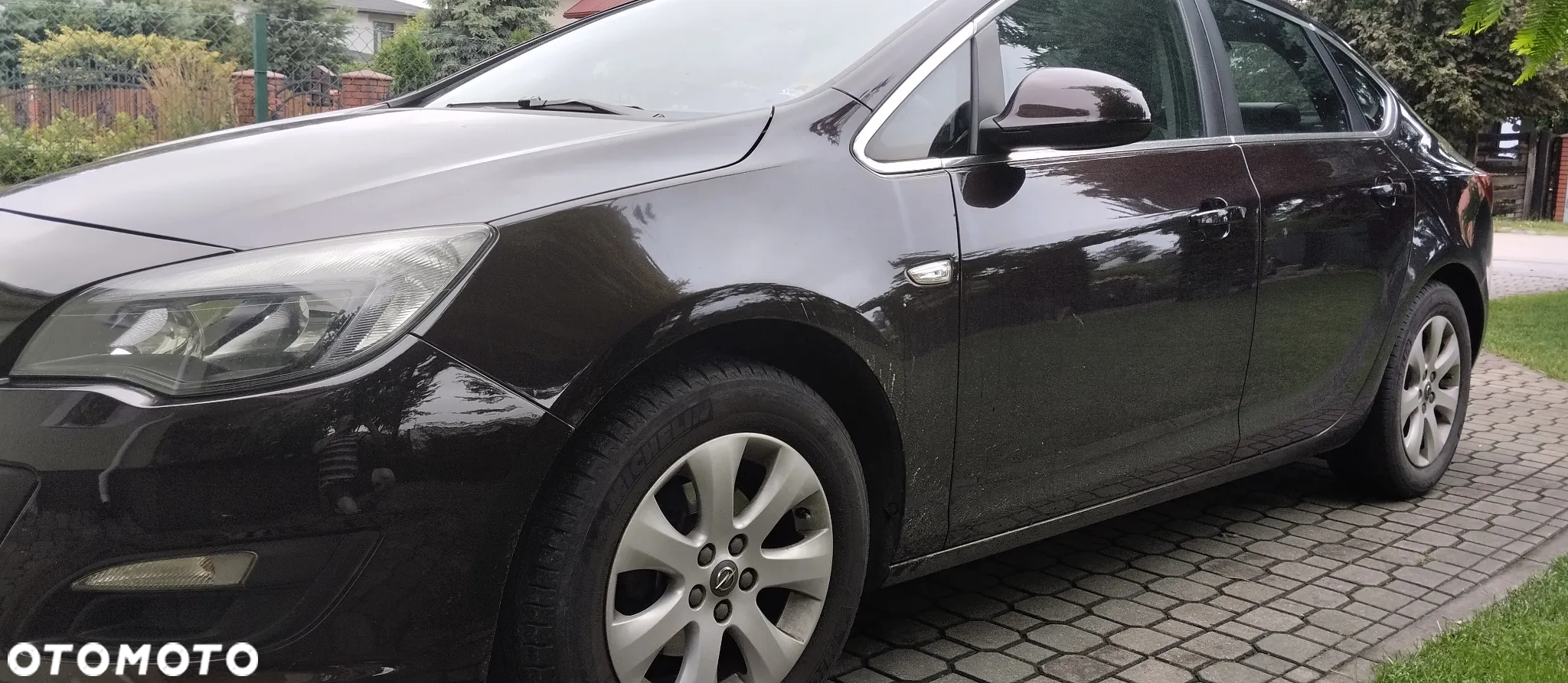 Opel Astra IV 1.4 T Active - 6