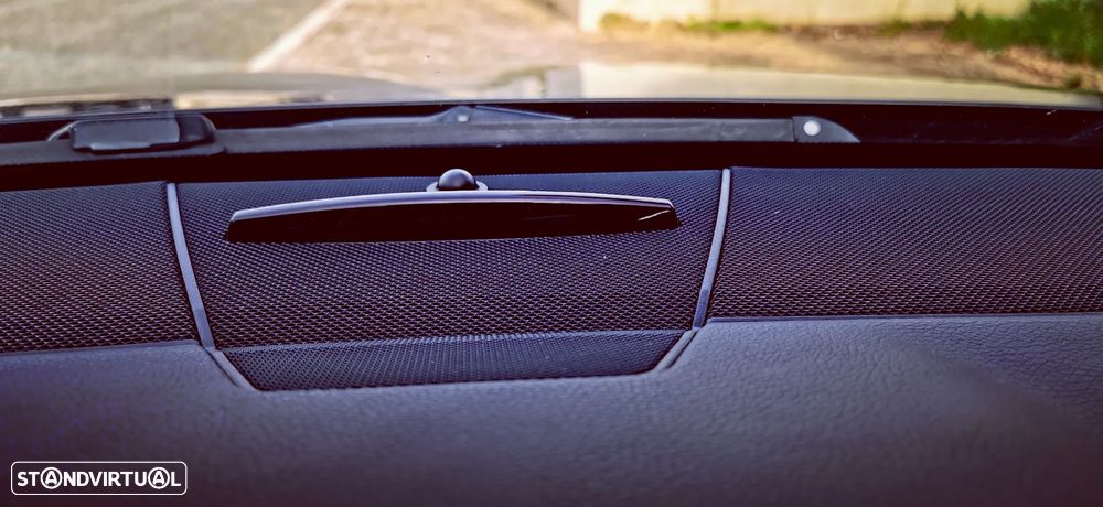 Mercedes-Benz E 250 BlueTEC 4Matic 7G-TRONIC Avantgarde - 11