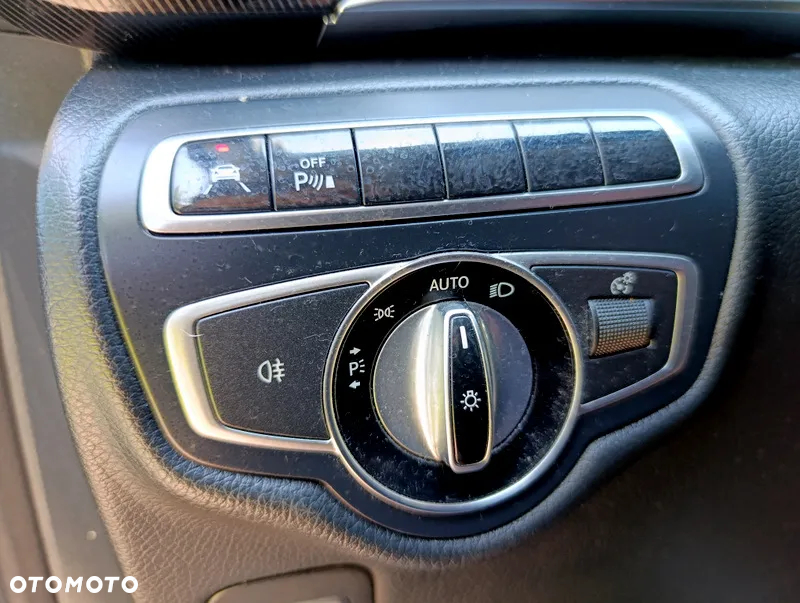 Mercedes-Benz Klasa V 250 (BlueTEC) d 7G-Tronic (d³ugi) - 23