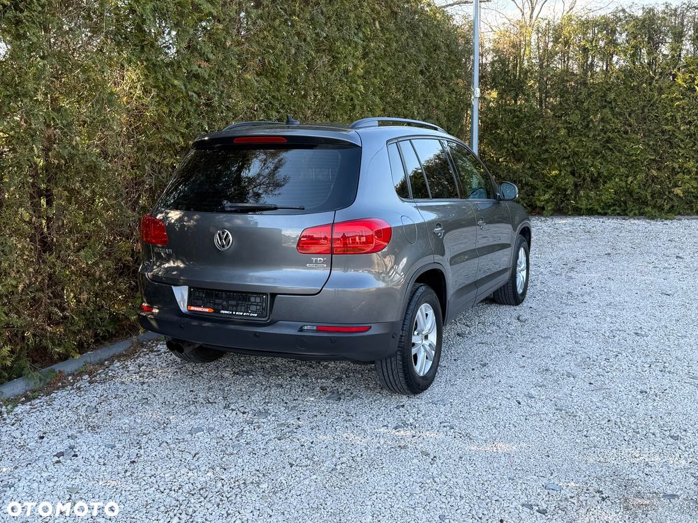 Volkswagen Tiguan - 4