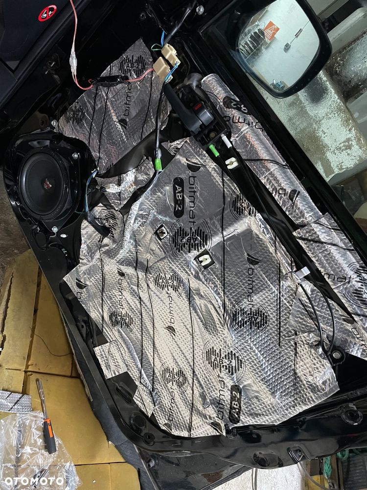 Toyota RAV4 2.0 D-4D 4x4 - 35