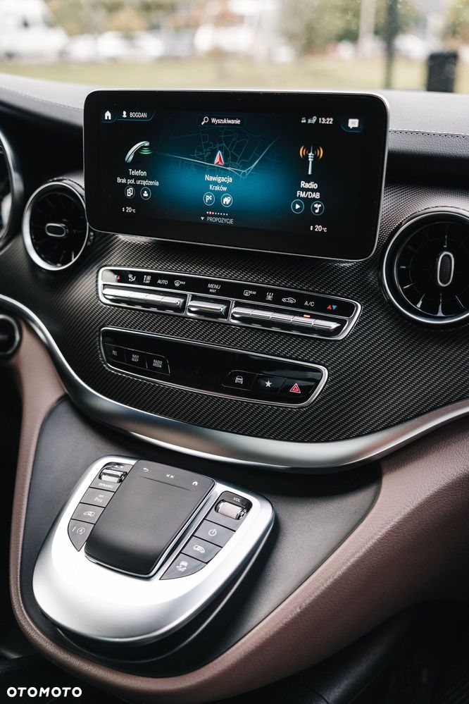 Mercedes-Benz Klasa V - 18