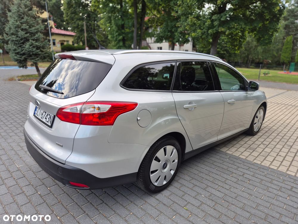Ford Focus - 10
