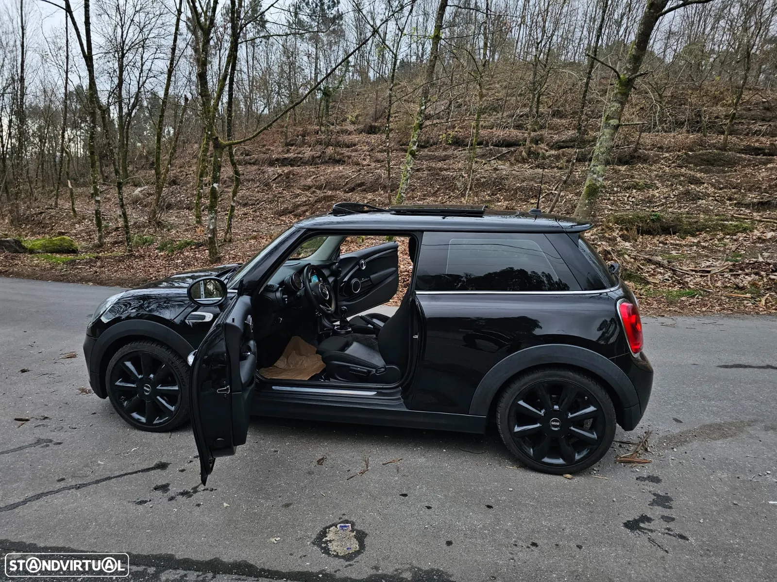 MINI 3 Portas Cooper D Metropolitan - 23