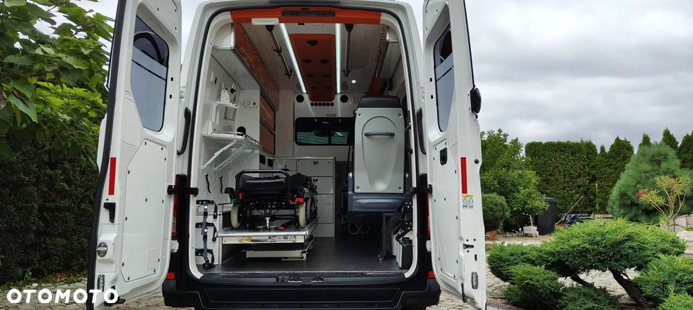 Volkswagen Crafter - 17