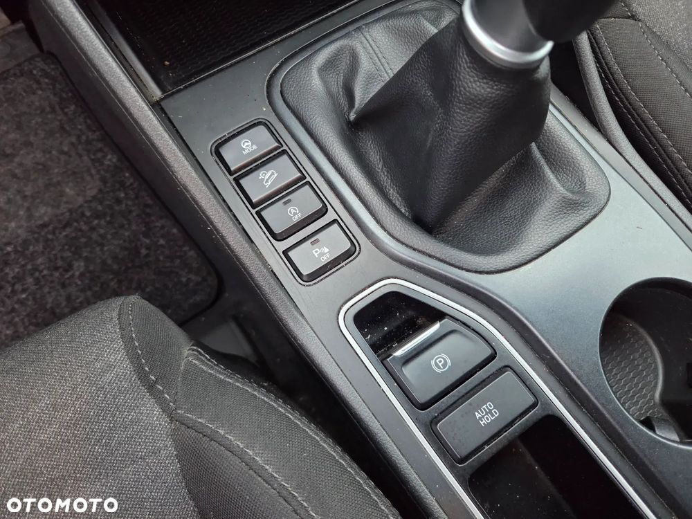 Hyundai Tucson 1.6 GDI BlueDrive Comfort 2WD - 28