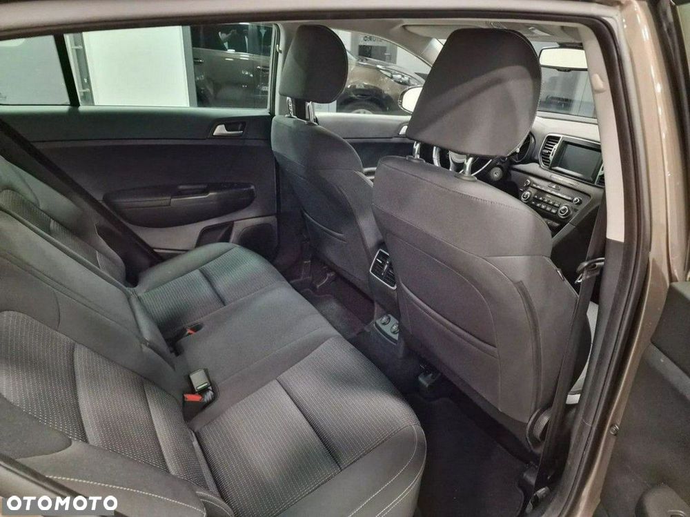 Kia Sportage 1.7 CRDI Business Line M 2WD - 16