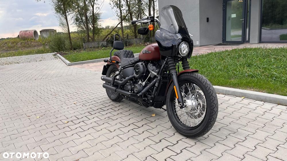 Harley-Davidson Softail Street Bob - 5