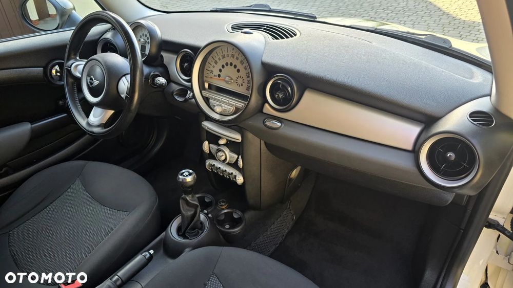 MINI ONE Standard - 16