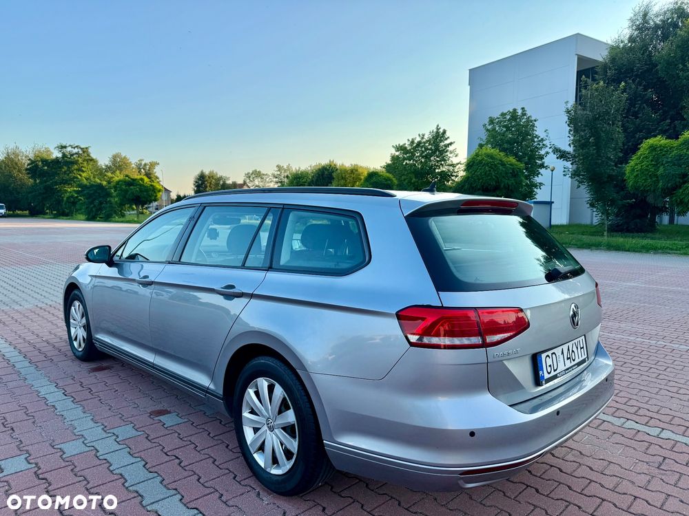 Volkswagen Passat 1.5 TSI EVO Comfortline DSG - 4