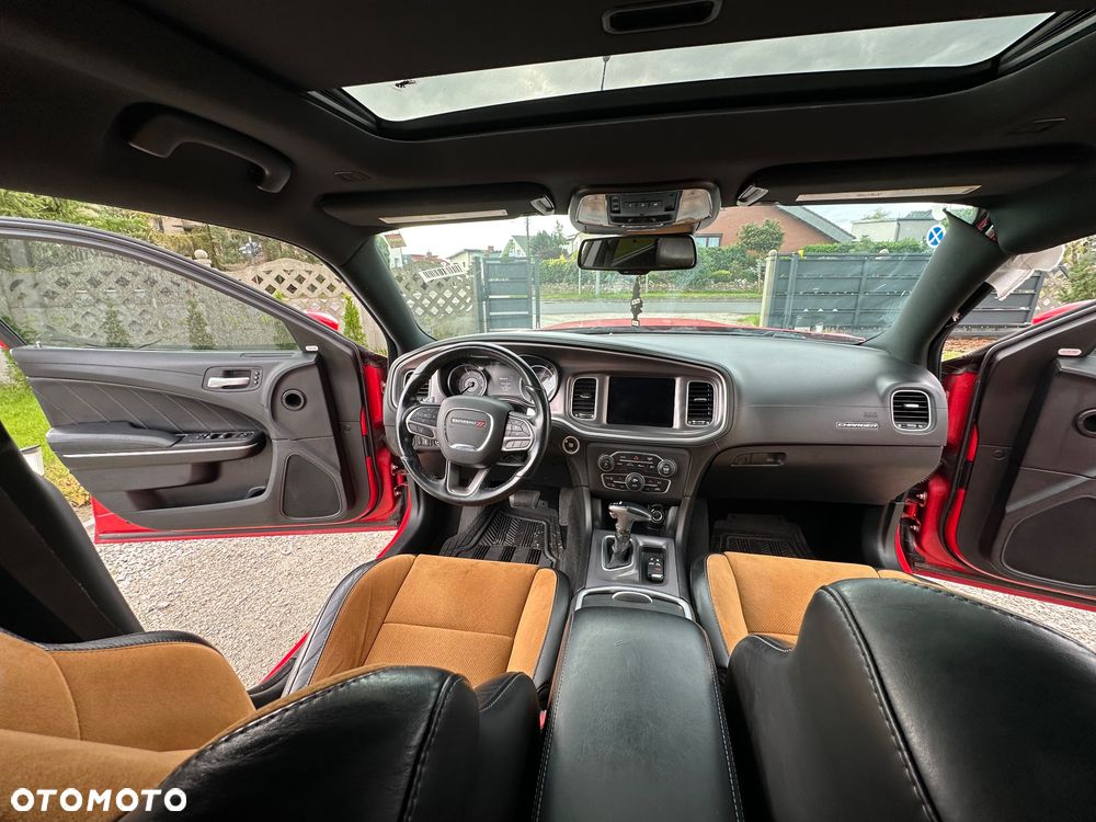 Dodge Charger 3.6 GT - 17