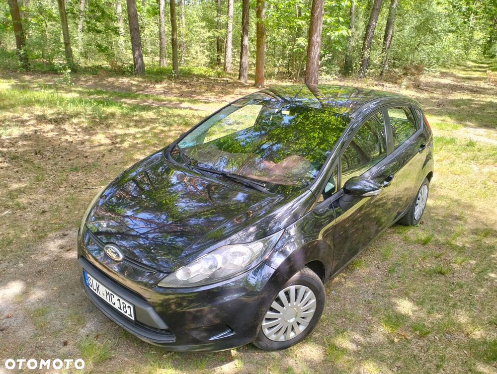Ford Fiesta 1.25 Ambiente - 24