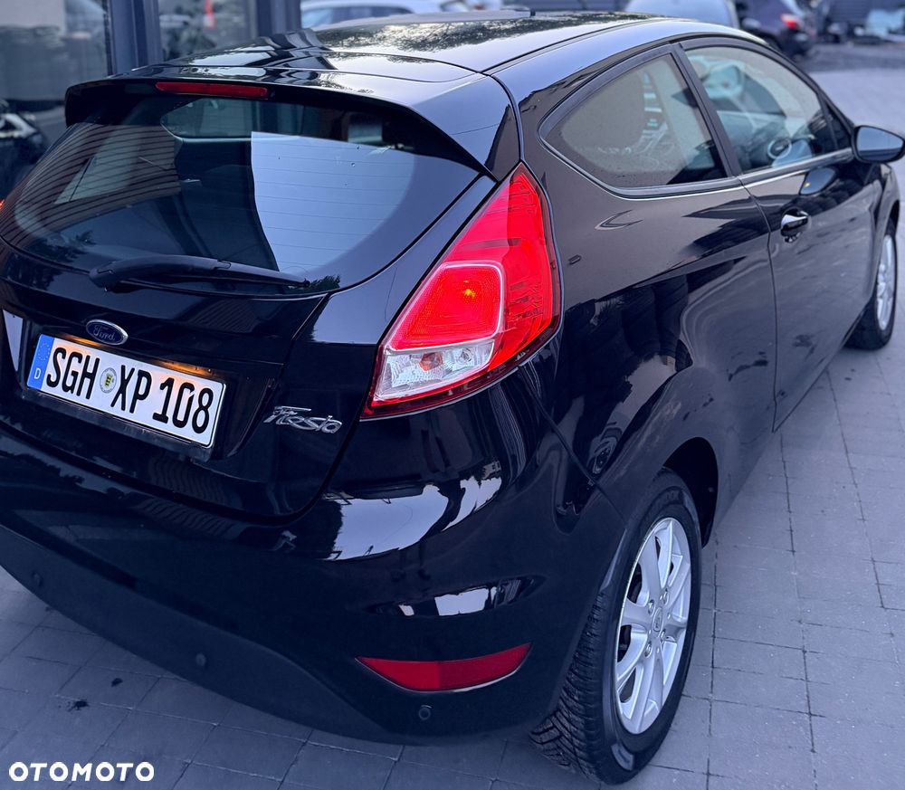 Ford Fiesta 1.25 Champions Edition - 25