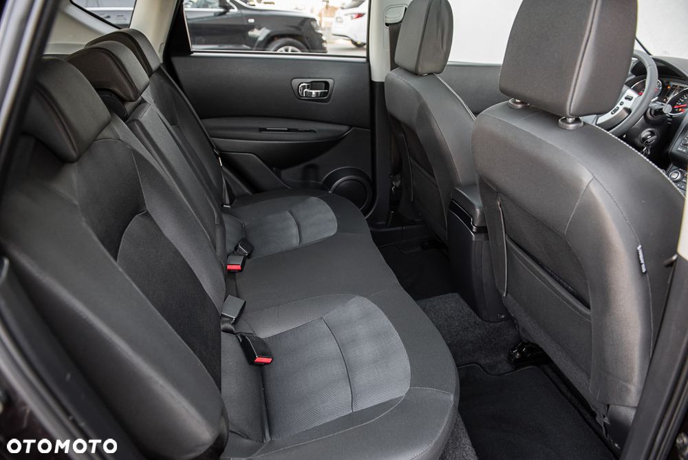 Nissan Qashqai 2.0 4x4 Tekna - 24