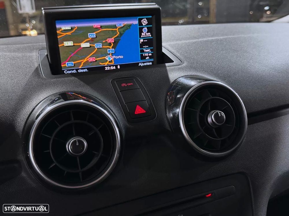 Audi A1 1.6 TDI Sport - 17