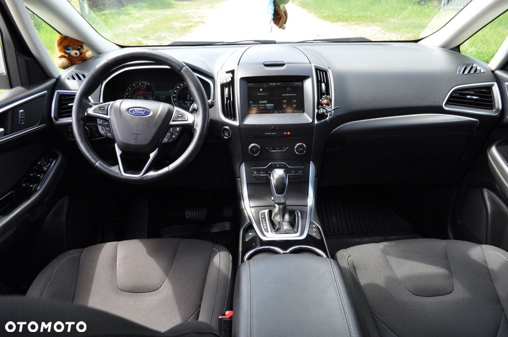 Ford S-Max - 9