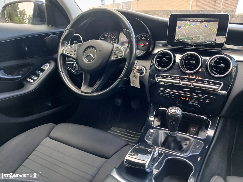 Mercedes-Benz C 180 - 37