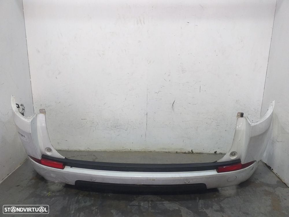 PARA-CHOQUES TRASEIRO LAND ROVER DISCOVERY - 1