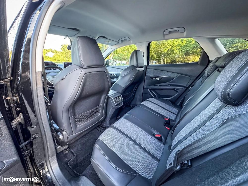 Peugeot 3008 1.5 BlueHDi Allure Pack - 21