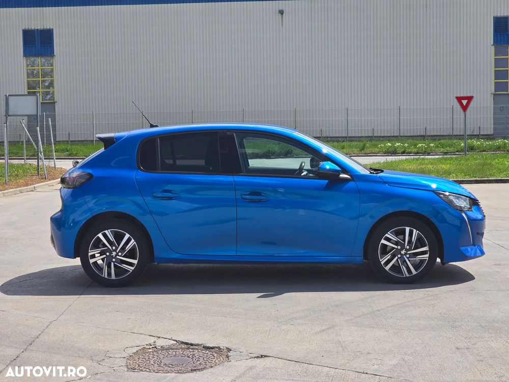 Peugeot 208 PureTech 130 EAT8 Allure Pack - 11