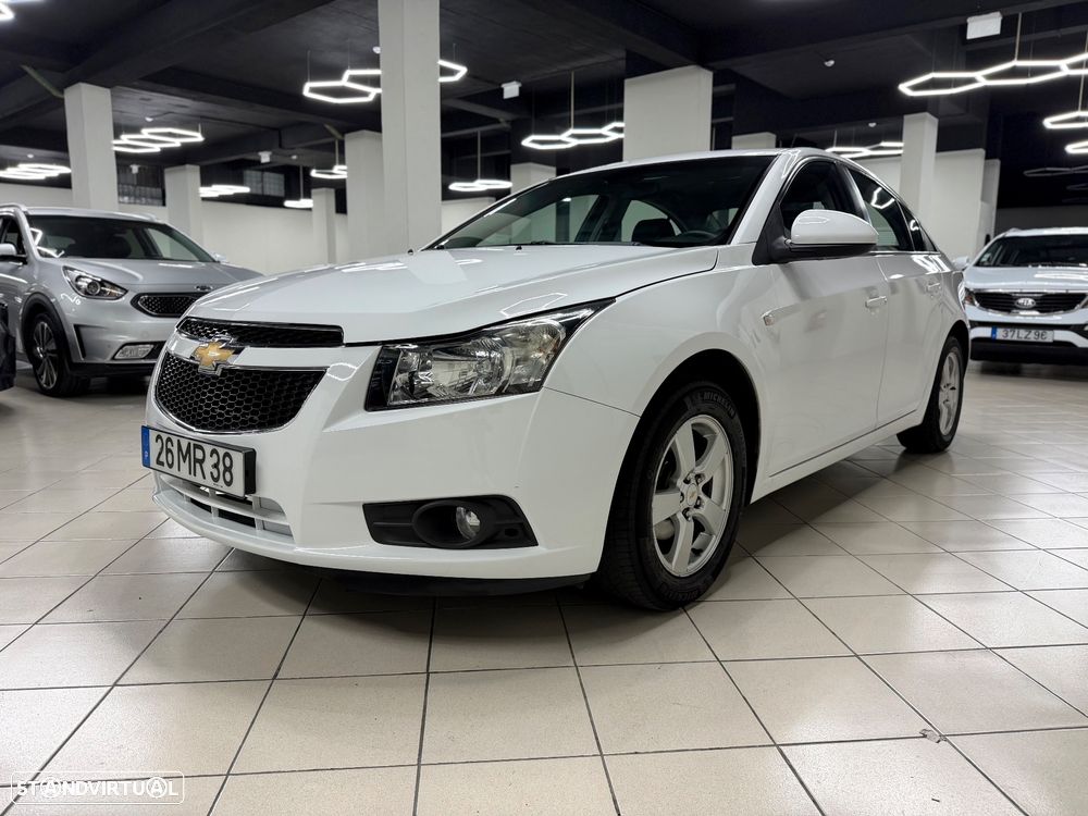 Chevrolet Cruze 1.6 LT - 1