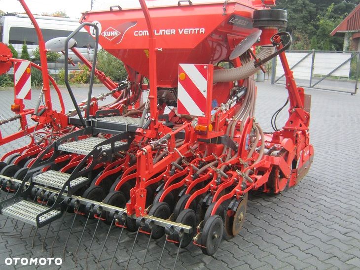 Kuhn HR 304 D + VENTA LC 3000 - 3