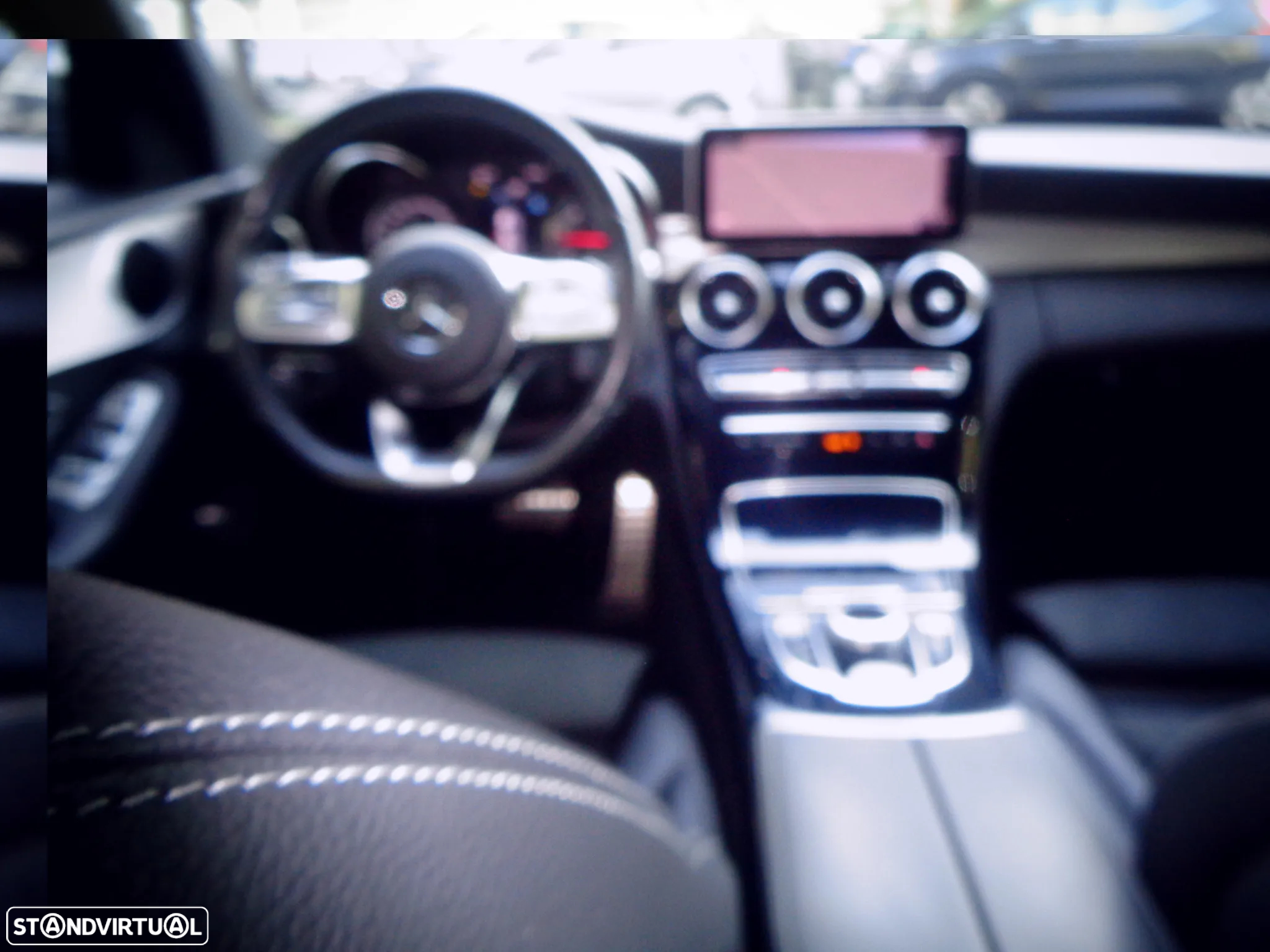 Mercedes-Benz C 300 d AMG Line - 25