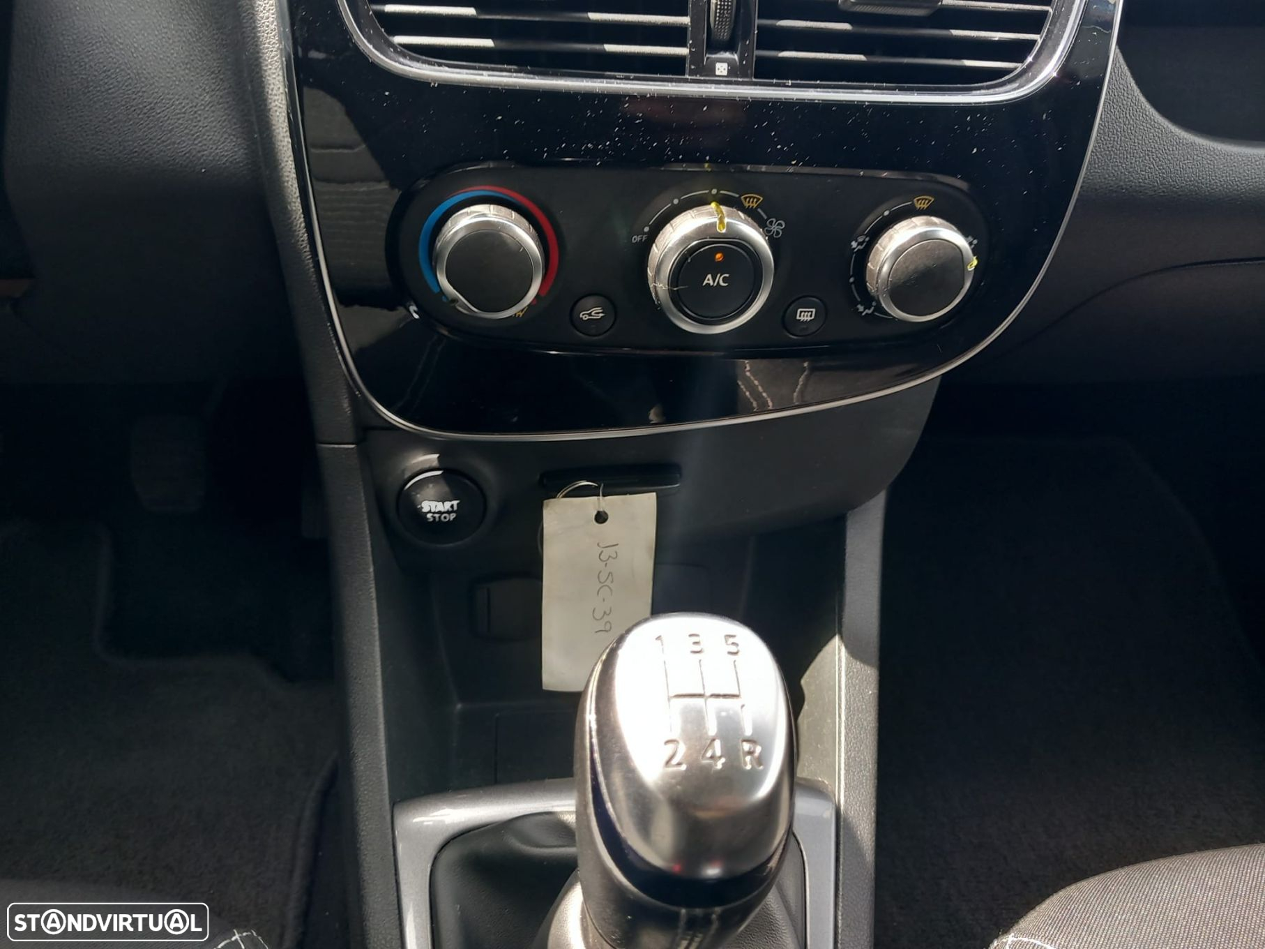 Renault Clio 1.5 dCi Limited - 19
