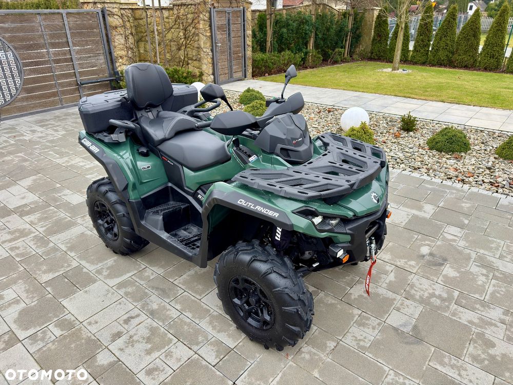 Can-Am Outlander Max - 1