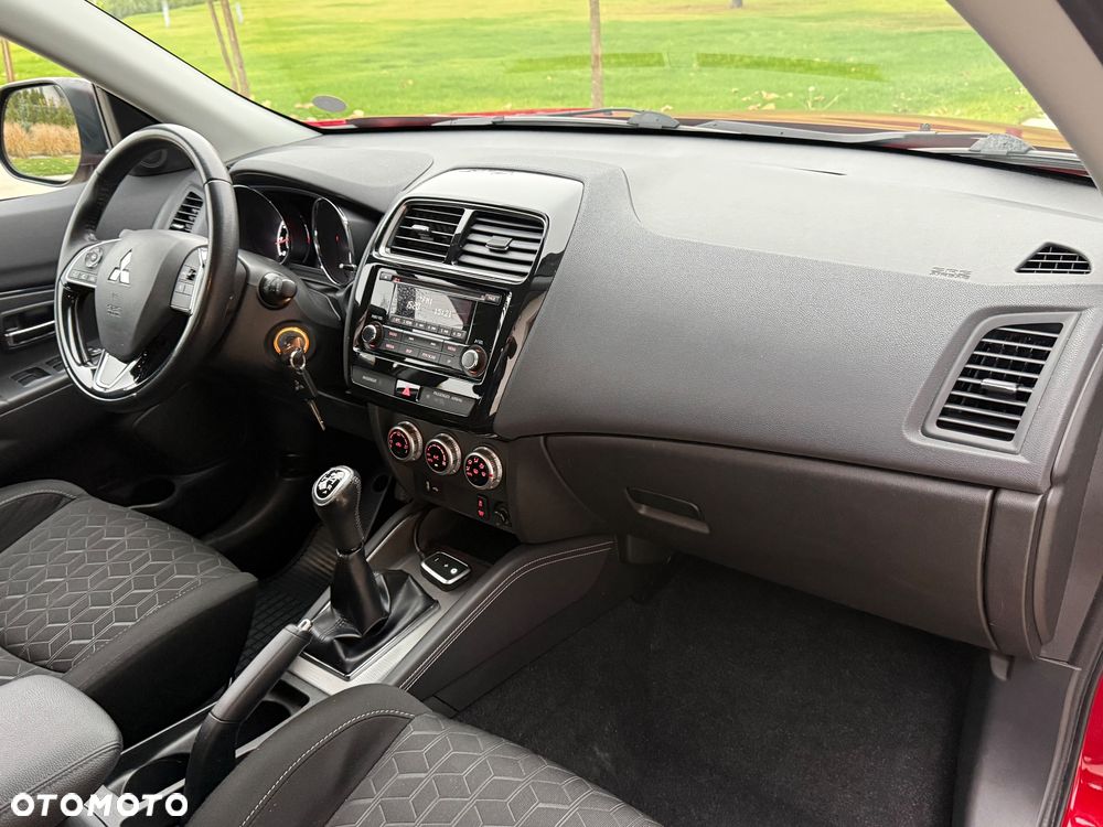 Mitsubishi ASX 2.0 2WD Plus - 20