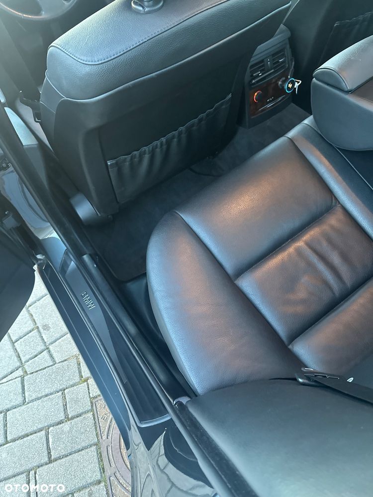 BMW Seria 5 525d Edition Sport - 15