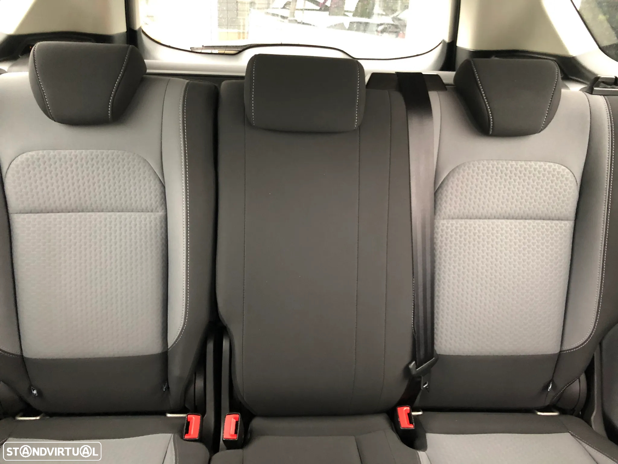 Ford Kuga 1.5 TDCi Business - 29