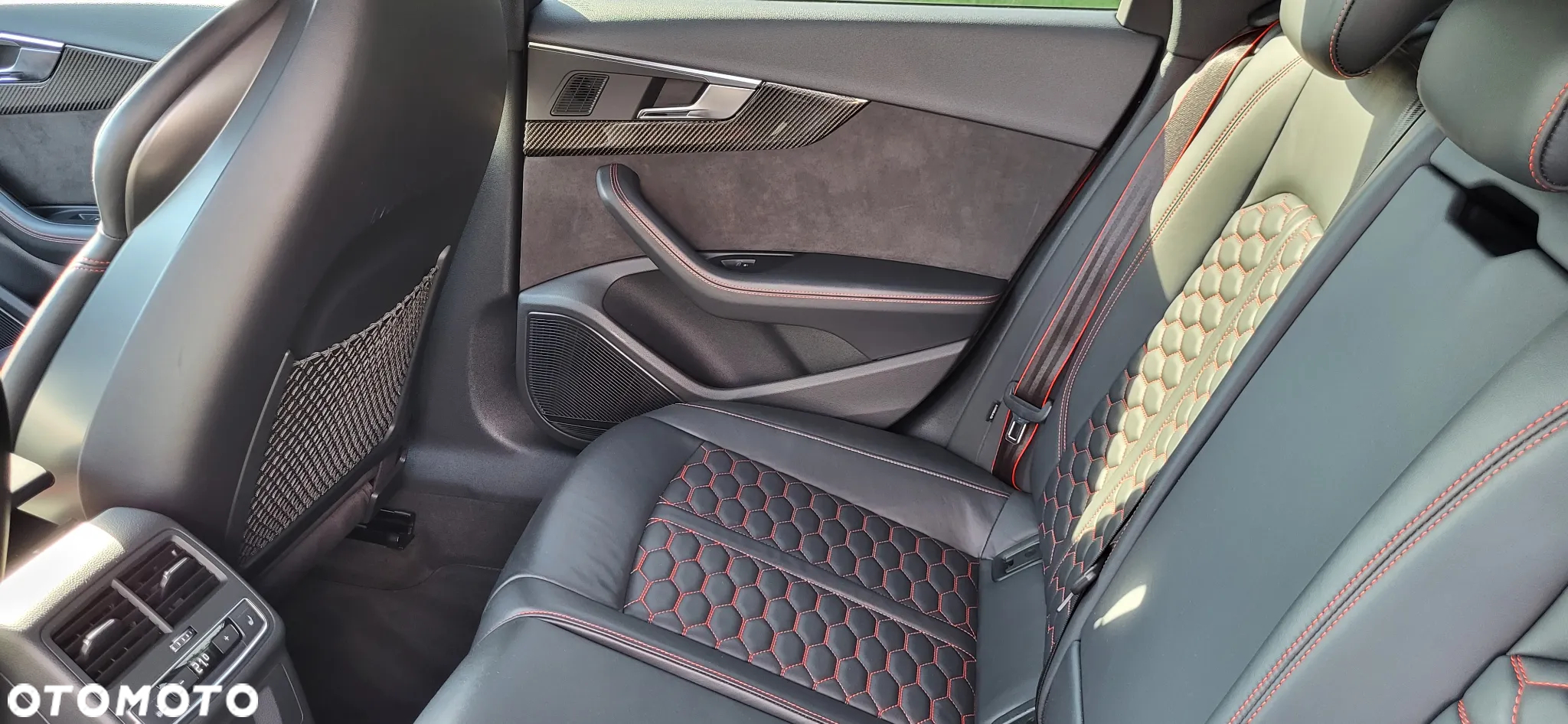 Audi RS4 2.9 TFSI Quattro Tiptr - 8