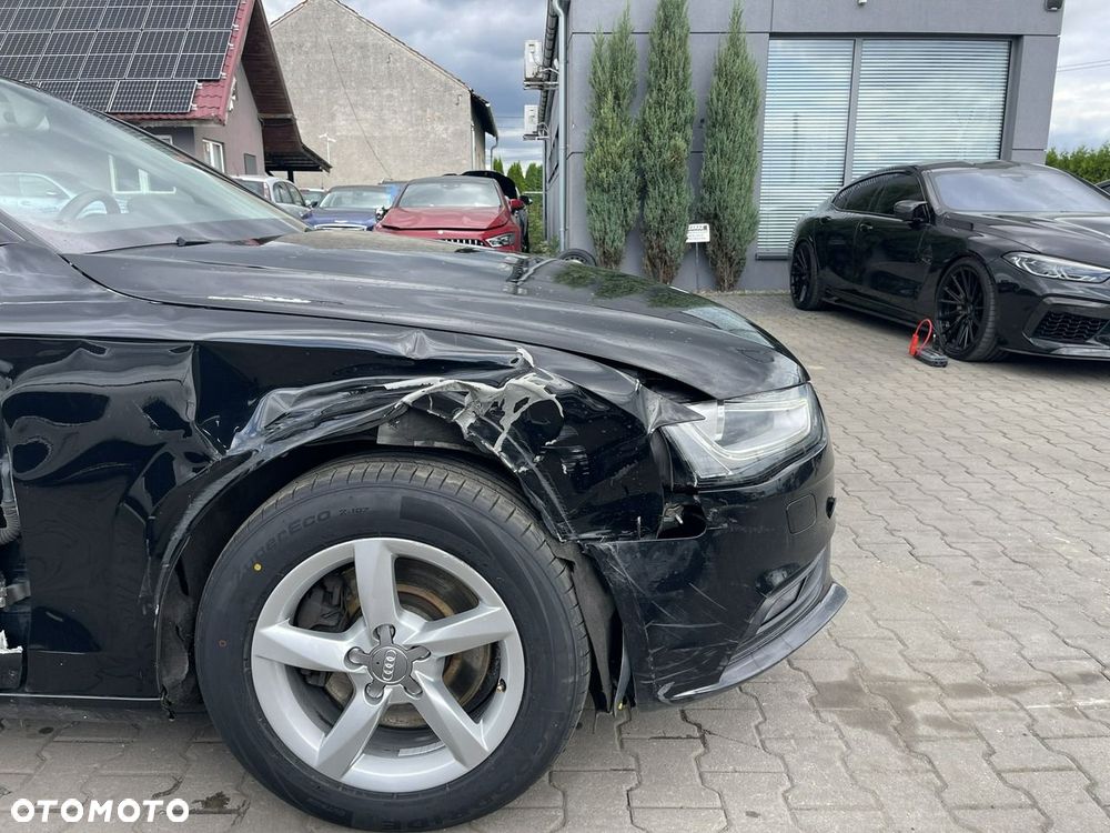 Audi A4 Avant 40 TDI quattro S tronic - 7