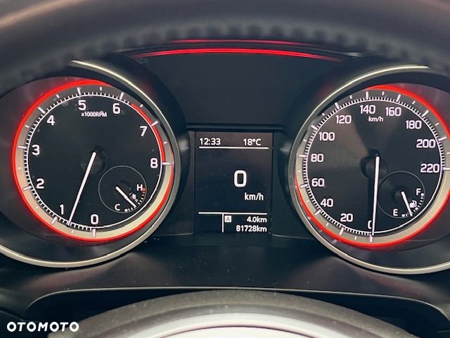 Suzuki Swift 1.2 Dualjet SHVS Premium - 12