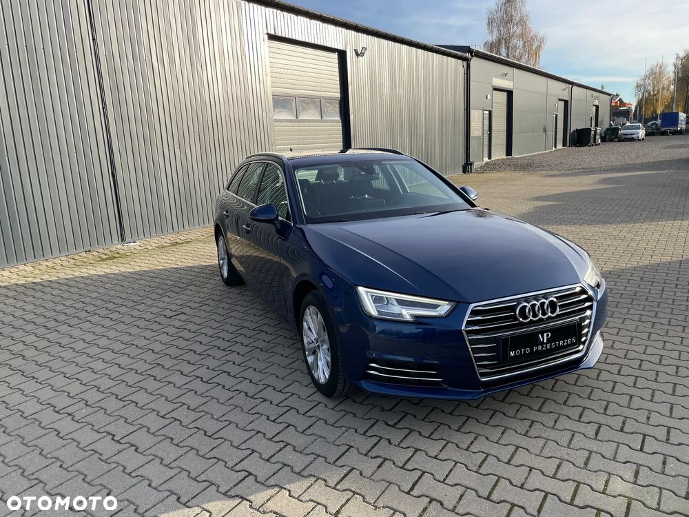 Audi A4 Avant 1.4 TFSI Design - 16
