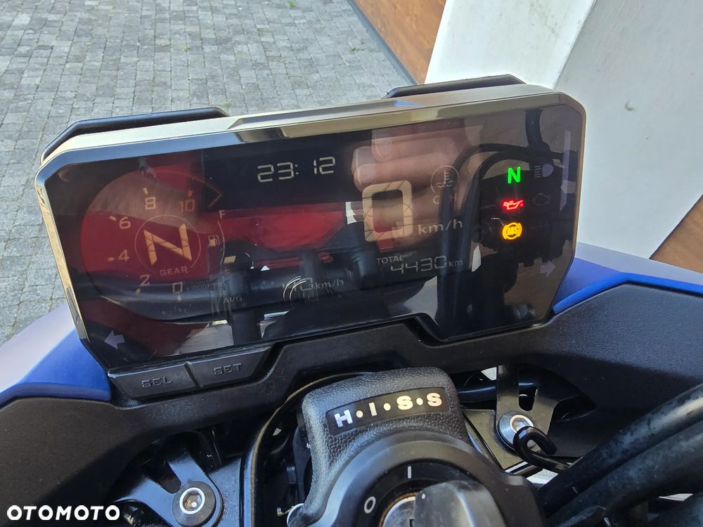 Honda CB - 9